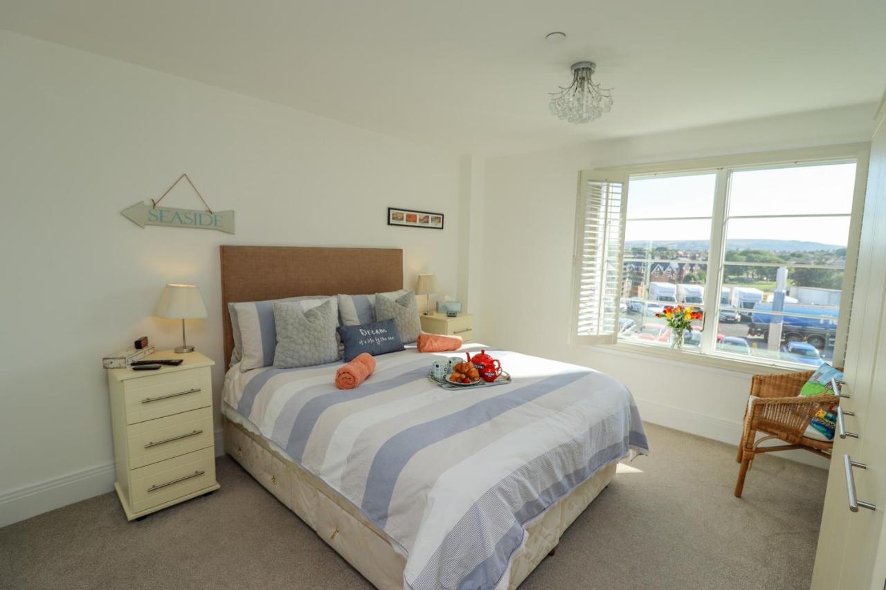 Ferienwohnung Above & Beyond Whitby Exterior foto